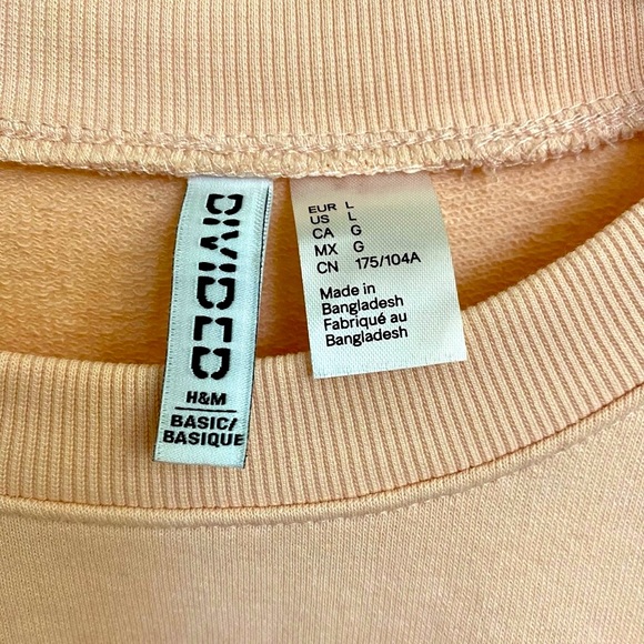 H&M cute woman’s sweatshirt size L - Picture 3 of 3